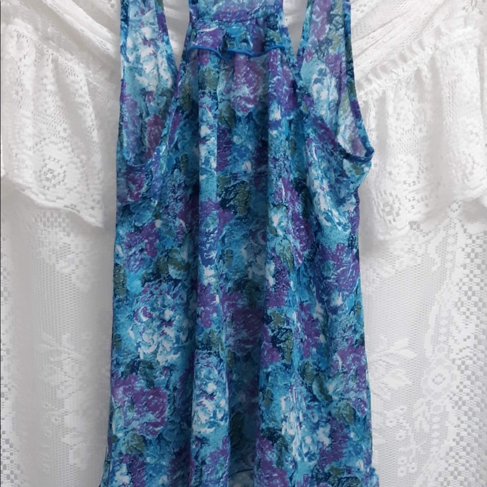 🌺Beautiful blue Rumors top🌟